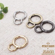 2f0e4d1f-1d99-4fe4-a468-fd28a0d3c311.jpg