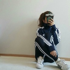 c83cf45d-9b54-4dd2-960c-aa22ab9de97c.jpg