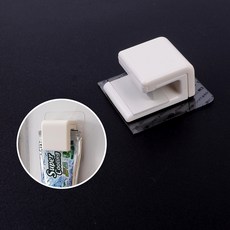03f7a941-2c5b-486f-8104-e3e3211ef37e.jpg