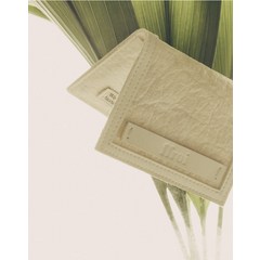 pina folding wallet