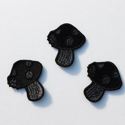 플라이쿱 봉제식 캐쥬얼 빈티지 버섯 자수패치 와펜 3개입 세트, 블랙(v67), 3개