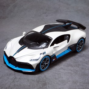 마이스토 1:24 부가티 디보 자동차장난감 키덜트 피규어 다이캐스트 모형차 Bugatti Divo, 화이트, 1개