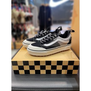 VANS 반스 MTE Old Skool 올드스쿨 워터프루프 VN000CVNBH4 남여공용 스니커즈