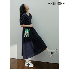 KUOSE 쿠오세원피스 브이넥 퍼프 슬리브 드레스