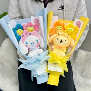 산리오 프렌즈코스튬 가방고리 스마일꽃2송이 키링 인형꽃다발 졸업선물 생일선물 졸업식꽃다발, 시나모롤, 1개