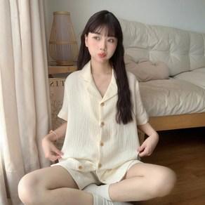 BIKASU 여성 여름 반팔 반바지 잠옷 모던 파자마 심플 주름 홈웨어 세트