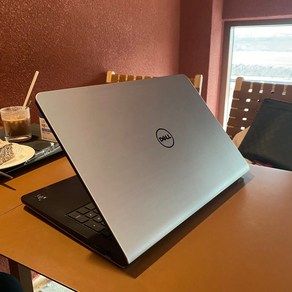 DELL 델 터치스크린 외장그래픽 15.6인치 고스펙 노트북