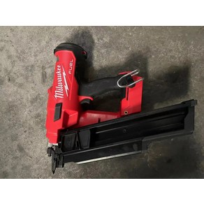 Milwaukee M18 연료 2744-20 18V 21 도 프레이밍 타정기 베어 도, 1개