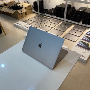 맥북프로 16인치 I9/16GB/1TB/RP5500M/MACBOOKPRO 중고노트북