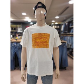 리바이스 데일리 룩!!! 멋스러운 프린팅으로 하나만 입어도 여름 코디 끝!! LEVI'S RED TAB 그래픽 반팔티셔츠[NC불광]87373-154