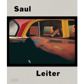 (영문도서) Saul Leite: The Centennial Retospective Hadcove, Thames & Hudson, English, 9780500545577