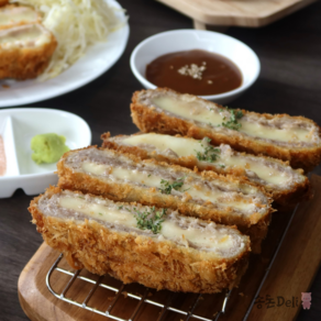 수제 치즈돈까스 멘치치즈 국내산 냉장 자연산 모짜렐라, 180g, 2개