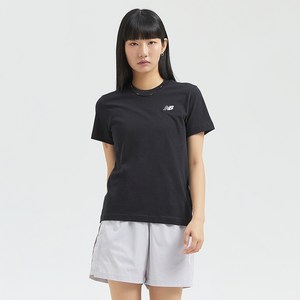 뉴발란스 여성용 스포츠 에센셜 통기성 스탠다드핏 반팔 티셔츠 NBNEFBV012