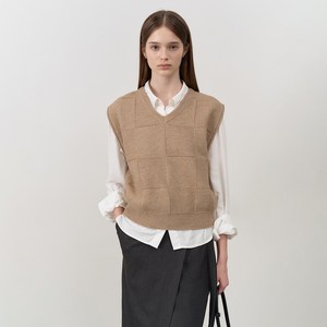 던스트 DIVIDE V-NECK KNIT VEST UDSW4C111