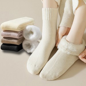 삭스판다 여성용 보온 융털 기모 방한 중목 양말 5켤레