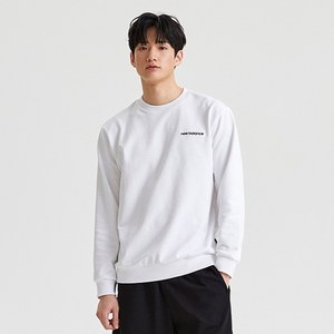 뉴발란스 남성용 유니 에센셜 백로고 세미 오버 핏 맨투맨 NBNCFB0023