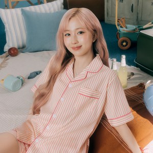 도씨 커플용 실크핏 러브썸 반팔 잠옷 상하의 세트