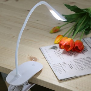 IRENE 충전식 무선 집게형 LED 스탠드 IR800