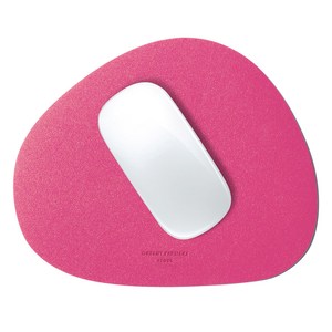 그리디파머스 가죽 마우스패드