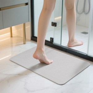 코멧 홈 규조토 욕실 매트