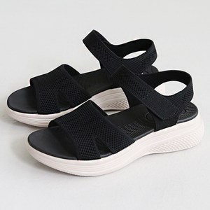 디지엔 여성용 레슈노 초경량 컴포트 쿠션 쫀쫀 니트 통굽 샌들