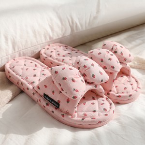 오브메종 딸기 리본 면 슬리퍼