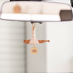 마켓유니버스 차량용 액막이 명태 룸미러 걸이형, GOOD LUCK ..., 1개