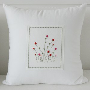 앤코튼 로맨틱 플라워 빈티지 자수 쇼파 쿠션커버