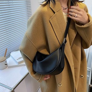 엘쏘 여성용 심플 라운드 크로스백