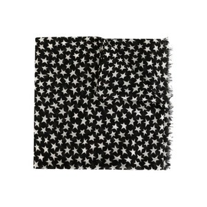 생로랑 스타 프린트 스카프