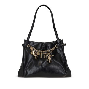 끌로에 참 장식 레더 토트 백