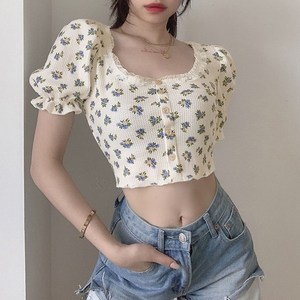 상큼한 여성 플라워 크롭탑 블라우스 2색상 핏이 이쁜 여름 티셔츠