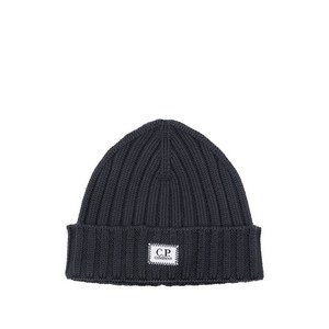 C.P.컴퍼니 로고 패치 골지 비니