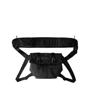 C.P.컴퍼니 버클 클로저 롤탑 트랜스포머블 백