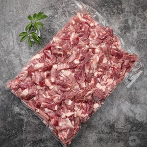 [우리집 고기] 돼지고기 프리미엄 흑돼지 뒷다리 제육용 5kg 찌개용 업소용 대용량 식당용, 찌개용5kg, 1개