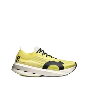 온러닝 클라우드붐 스트라이크 "라임라이트/울프" 스니커즈, US 9.5(KR 275), 옐로우계열+블랙계열