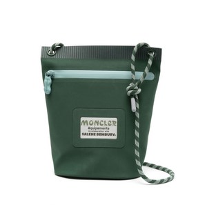 몽클레르 X 살레헤 벰버리 아메바 메신저 백