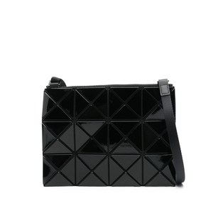 바오바오이세이미야케 루센트 크로스 백