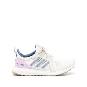 아디다스 울트라부스트 1.0 로고 패치 스니커즈