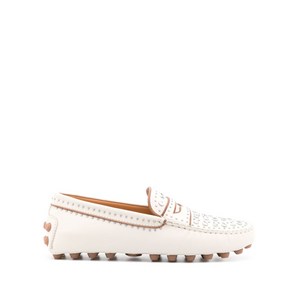 토즈 고미노 매크로 스터드 로퍼