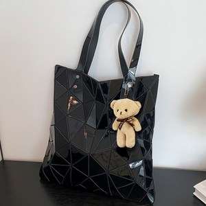프리즘 큐브 명품 숄더백 호보백 여성 데일리 경량 쇼퍼백+인형키링증정
