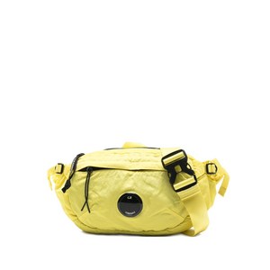 C.P.컴퍼니 렌즈 디테일 벨트 백