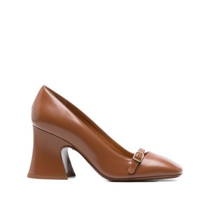 끌로에 재니스 버클 디테일 플레어 펌프스 75mm, Europe 38.5(KR 250), 브라운계열