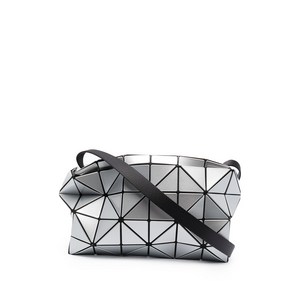 바오바오이세이미야케 카턴 크로스 백