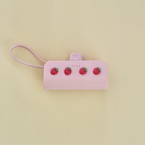 핑크 딸기 도킹형 보조배터리 5000mAh 8핀용