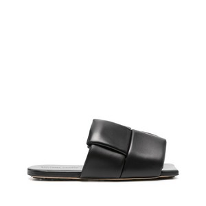 보테가 베네타 인터우븐 가죽 플랫 샌들, IT 44(KR 290), 블랙계열