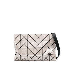 바오바오이세이미야케 루센트 크로스 백