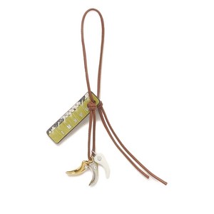 마르니 레더 매듭 키링