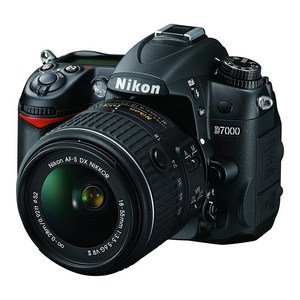 니콘 카메라 D7000+18-105mm 니콘렌즈+16GB+가방+리더기 포함가 K, 단품