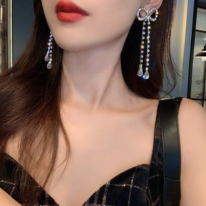 칠성작 925은침고급리본크리스탈드롭귀걸이 글리터스위트멀티액세서리여성데일리선물